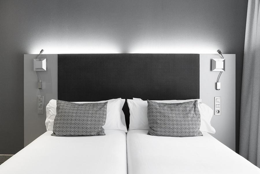 เปอตี พาเลซ พลาซา เอสปาญา Hotel มาดริด ภายนอก รูปภาพ
